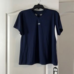 NWT UNDER ARMOUR navy blue and white short sleeve athletic top